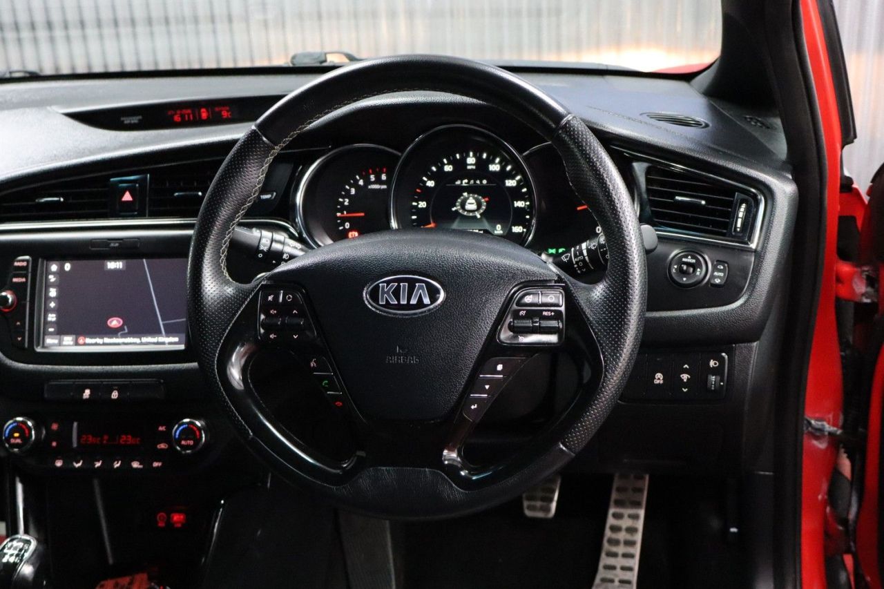 2018 KIA CEED 1.6 CRDi GT-Line Hatchback 5dr Diesel Manual Euro 6 (s/s) (134 bhp) EASY TO - vehicle photo 52 for sale on PureCar