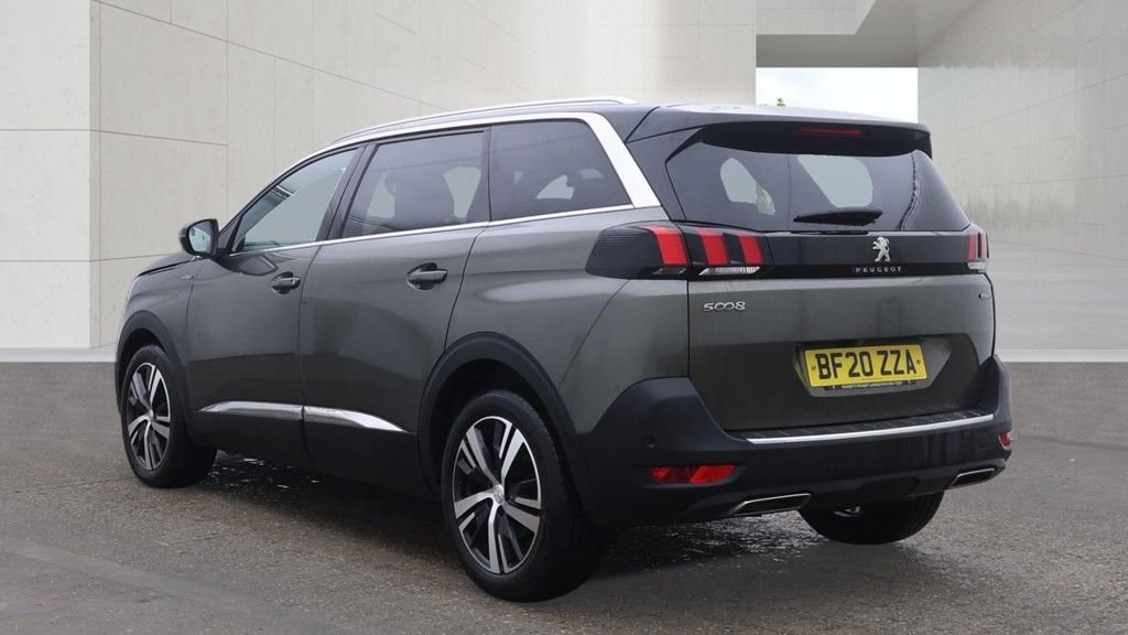 2020 Peugeot 5008 — image 3