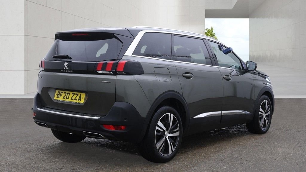 2020 Peugeot 5008 — image 4