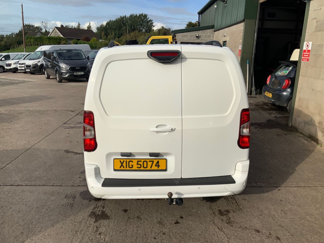 2020 CITROEN BERLINGO 1.6 BlueHDi 1000 Driver M Panel Van 5dr Diesel Manual SWB Euro 6 (s/s) (100 - vehicle photo 2 for sale on PureCar
