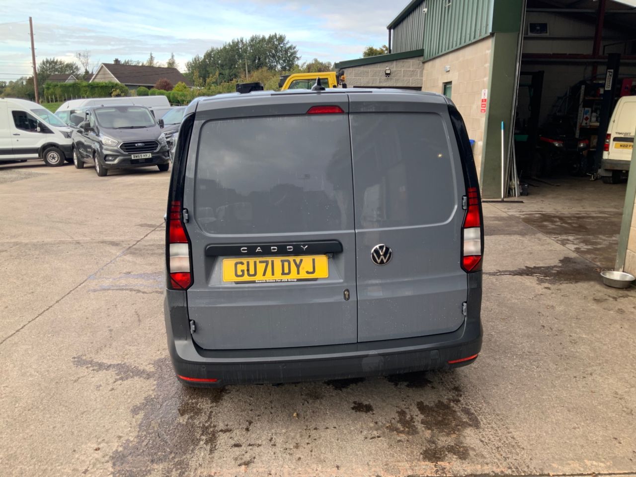 2021 VOLKSWAGEN CADDY 2.0 TDI C20 Commerce Panel Van 5dr Diesel Manual SWB Euro 6 (s/s) (102 ps) - vehicle photo 2 for sale on PureCar