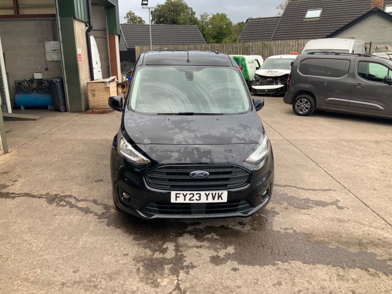 2023 FORD TRANSIT CONNECT 1.5 240 EcoBlue Limited Panel Van 5dr Diesel Manual L1 Euro 6 (s/s) (100 ps - vehicle photo 4 for sale on PureCar