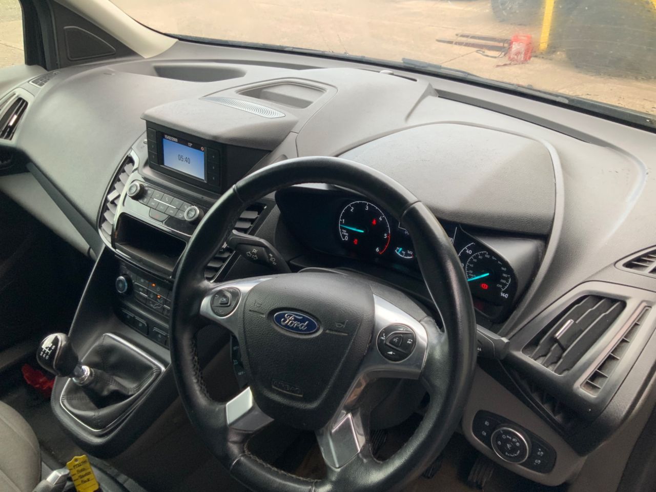 2023 FORD TRANSIT CONNECT 1.5 240 EcoBlue Limited Panel Van 5dr Diesel Manual L1 Euro 6 (s/s) (100 ps - vehicle photo 5 for sale on PureCar