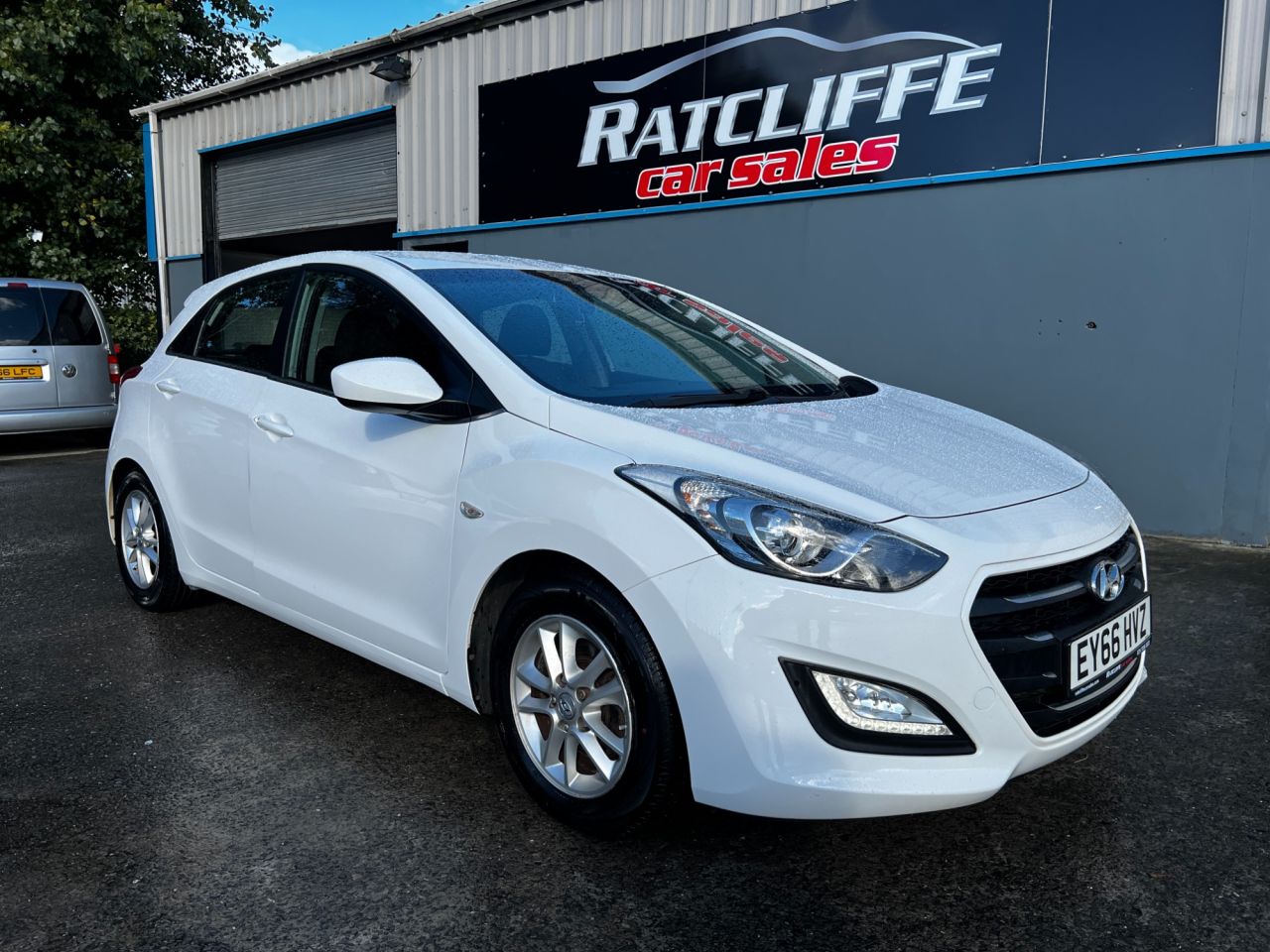 2016 HYUNDAI I30
