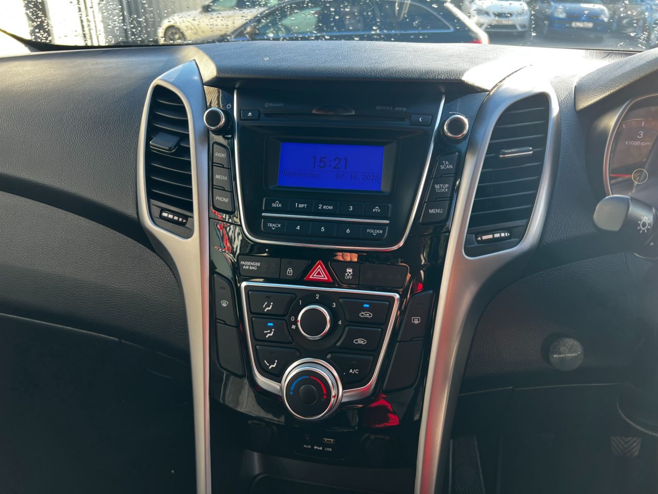 2016 HYUNDAI I30 1.6 CRDi Blue Drive SE Hatchback 5dr Diesel Manual Euro 6 (s/s) (110 ps) - vehicle photo 13 for sale on PureCar