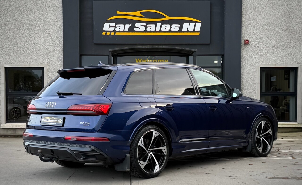 2022 AUDI Q7 Black Edition - vehicle photo 5 for sale on PureCar