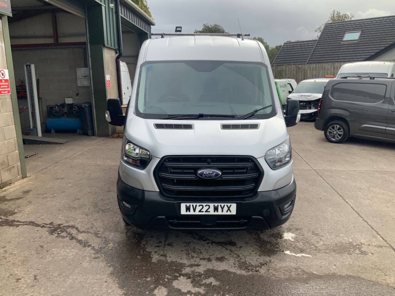 2022 FORD TRANSIT 2.0 350 EcoBlue Leader Panel Van 5dr Diesel Manual FWD L2 H2 Euro 6 (s/s) ( - vehicle photo 4 for sale on PureCar