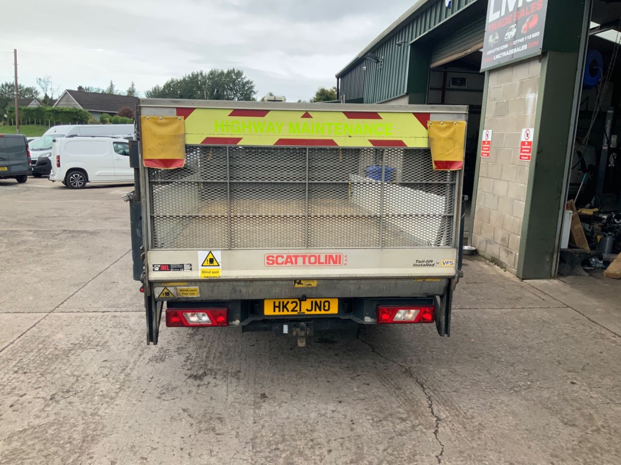 2021 FORD TRANSIT 2.0 350 EcoBlue HD Leader Chassis Cab 2dr Diesel Manual RWD L4 Euro 6 (s/s) - vehicle photo 2 for sale on PureCar