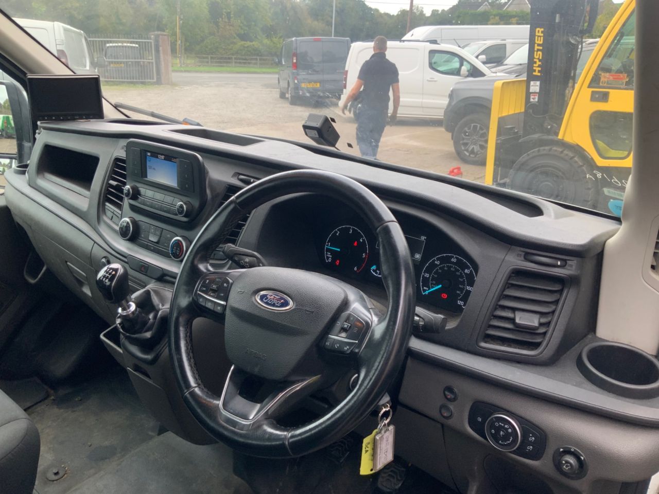 2021 FORD TRANSIT 2.0 350 EcoBlue HD Leader Chassis Cab 2dr Diesel Manual RWD L4 Euro 6 (s/s) - vehicle photo 5 for sale on PureCar