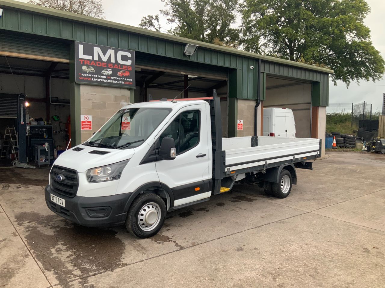 2023 FORD TRANSIT 2.0 350 EcoBlue HD Leader Chassis Cab 2dr Diesel Manual RWD L4 Euro 6 (s/s) - vehicle photo 1 for sale on PureCar
