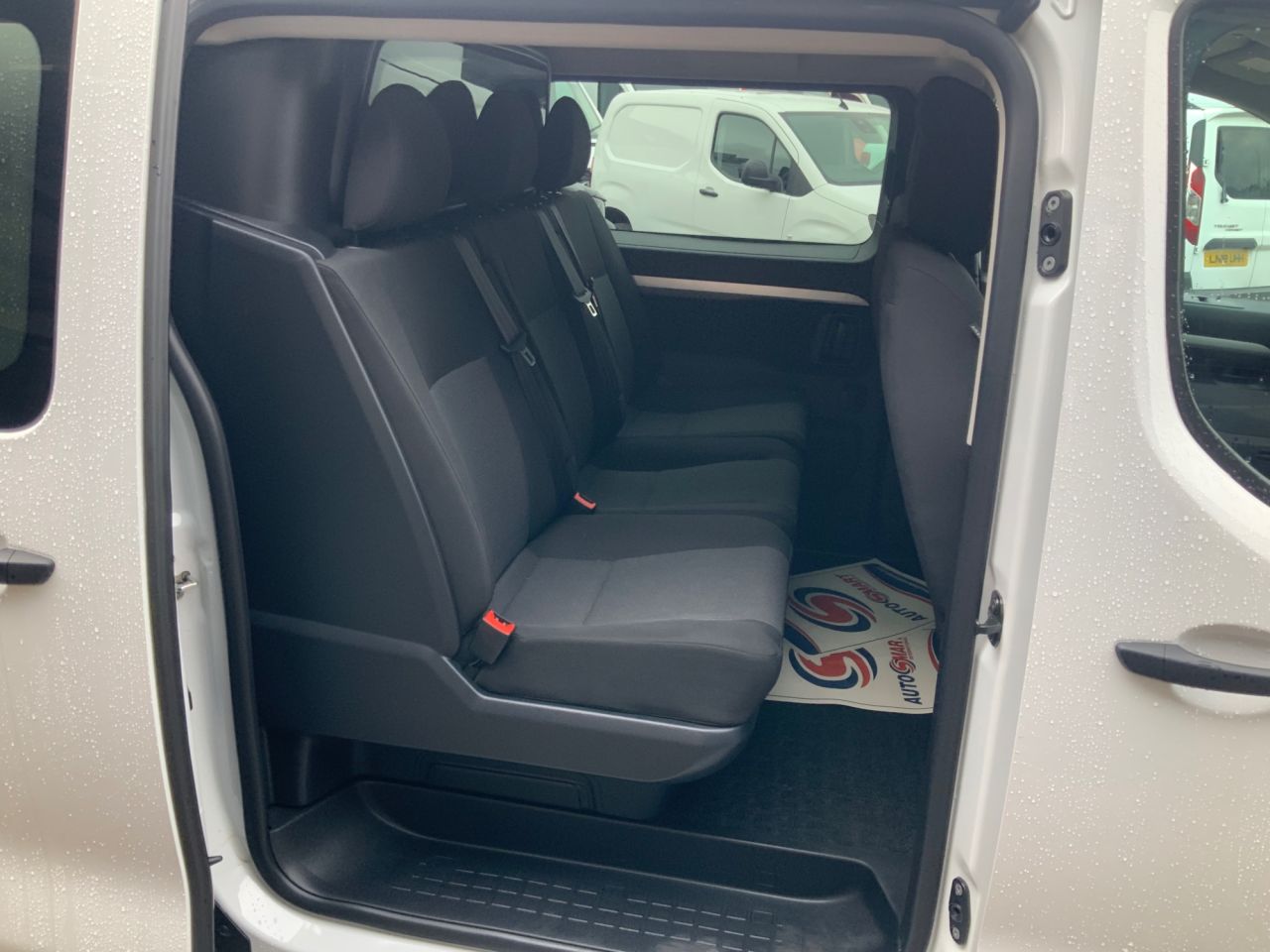 2023 PEUGEOT EXPERT 2.0 BlueHDi 1200 Professional Premium + Long Crew Van Double Cab 6dr Diesel - vehicle photo 5 for sale on PureCar
