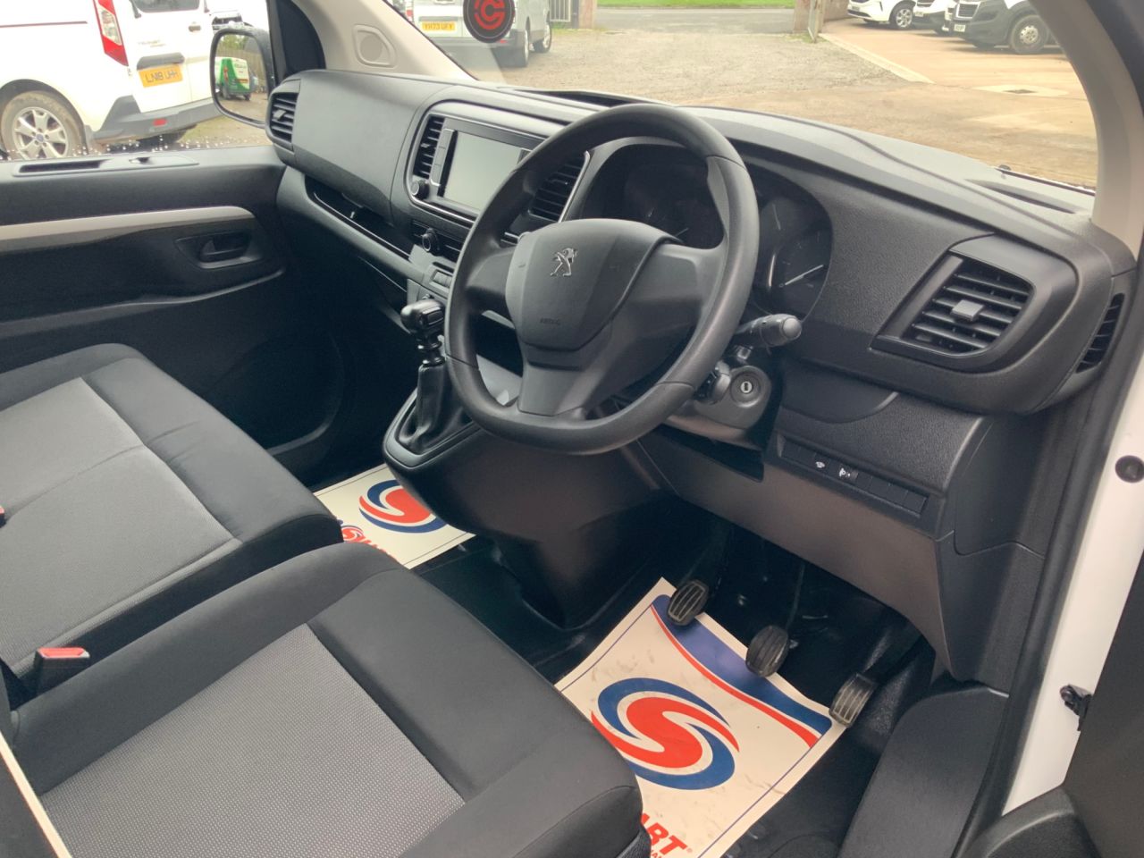 2023 PEUGEOT EXPERT 2.0 BlueHDi 1200 Professional Premium + Long Crew Van Double Cab 6dr Diesel - vehicle photo 7 for sale on PureCar