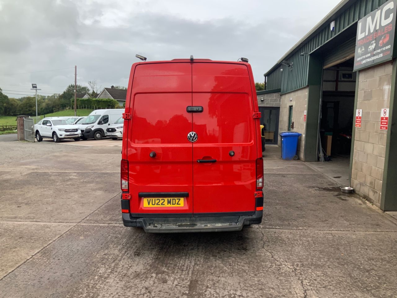 2022 VOLKSWAGEN CRAFTER 2.0 TDI CR35 Trendline Panel Van 5dr Diesel Manual RWD MWB Euro 6 (s/s) (14 - vehicle photo 2 for sale on PureCar