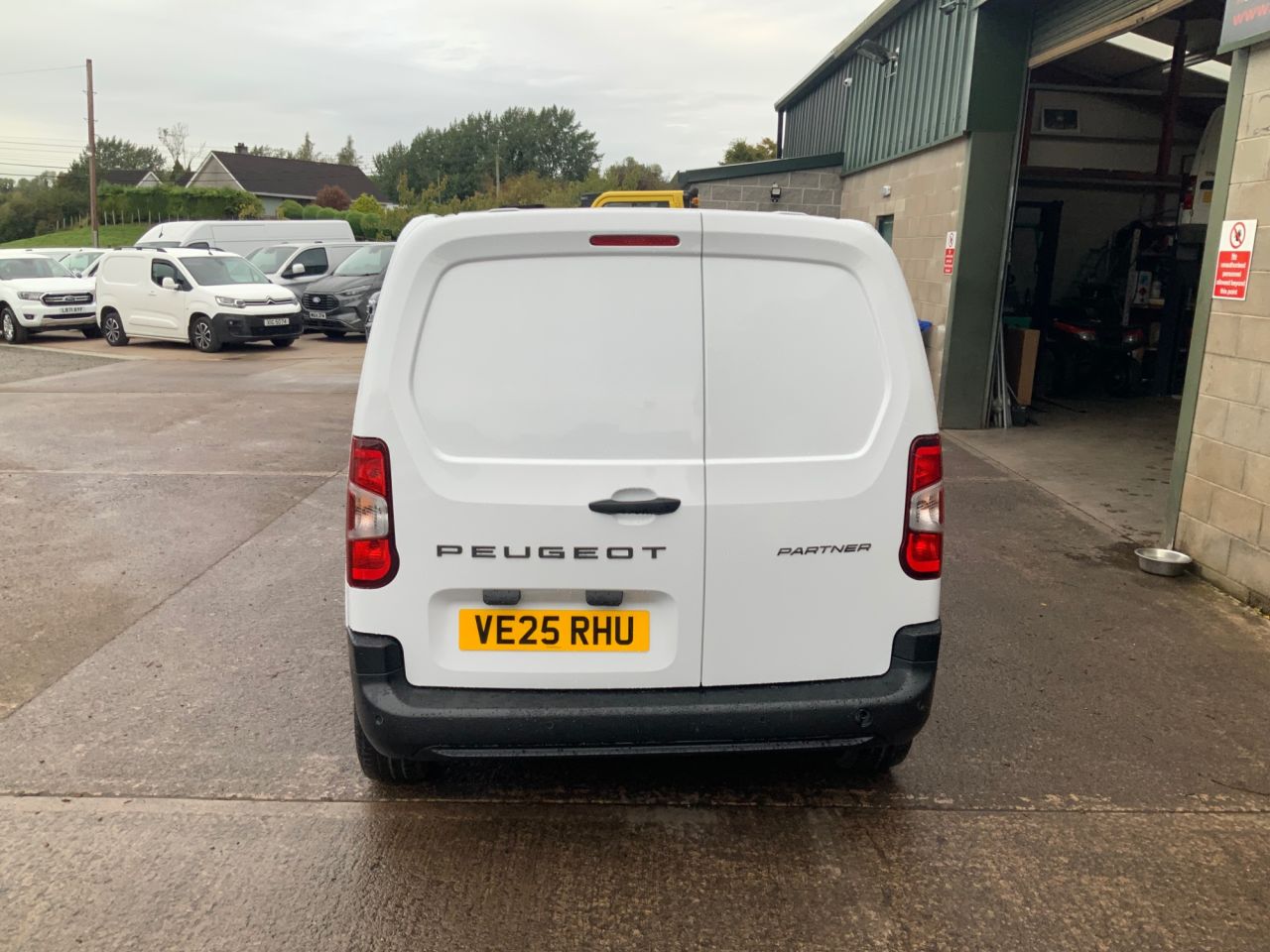 2025 PEUGEOT PARTNER 1.5 BlueHDi 1000 Professional-Plus Standard Panel Van 5dr Diesel Manual SWB - vehicle photo 2 for sale on PureCar