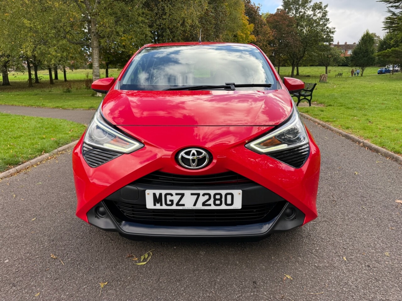 2019 TOYOTA AYGO 1.0 VVT-i x-play Hatchback 5dr Petrol Manual Euro 6 (71 ps) - vehicle photo 5 for sale on PureCar