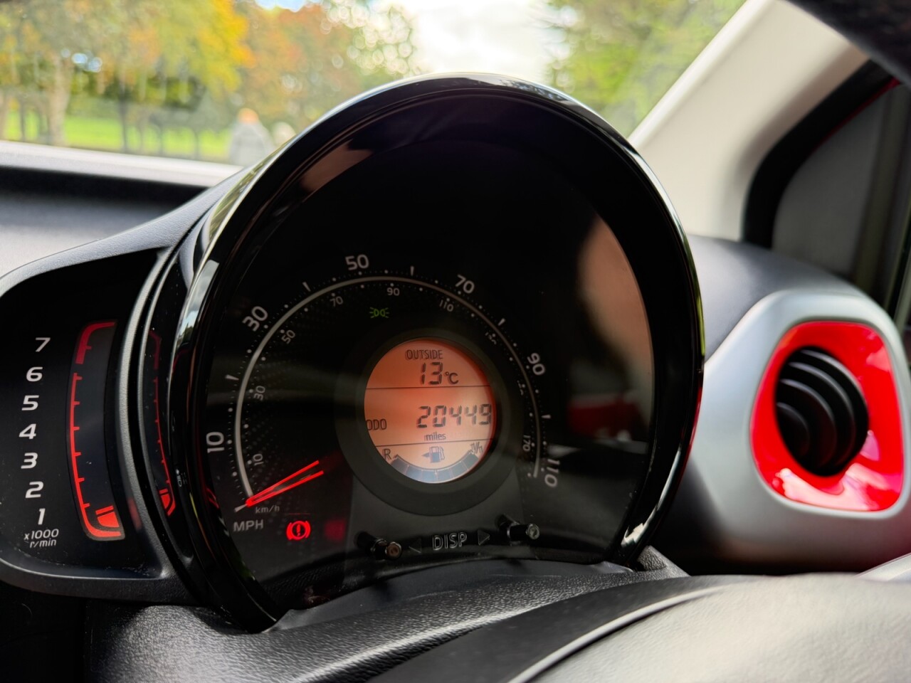 2019 TOYOTA AYGO 1.0 VVT-i x-play Hatchback 5dr Petrol Manual Euro 6 (71 ps) - vehicle photo 18 for sale on PureCar