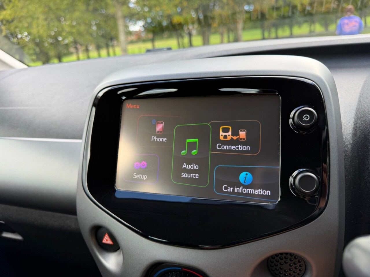 2019 TOYOTA AYGO 1.0 VVT-i x-play Hatchback 5dr Petrol Manual Euro 6 (71 ps) - vehicle photo 20 for sale on PureCar