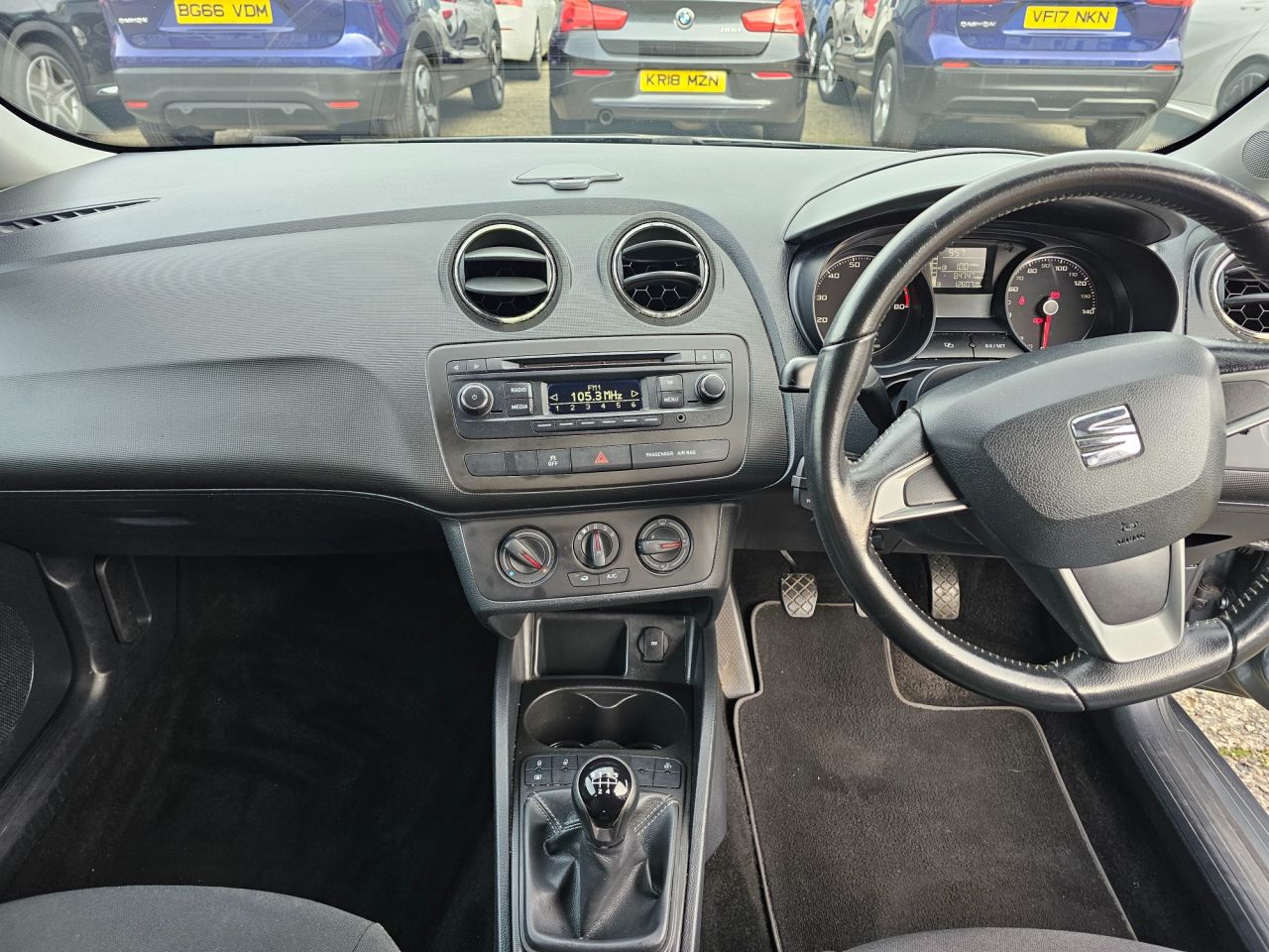 2015 SEAT IBIZA 1.4 Toca Sport Coupe 3dr Petrol Manual Euro 5 (85 ps) - vehicle photo 15 for sale on PureCar