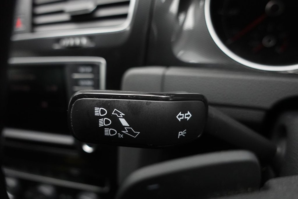 2016 Volkswagen Golf — image 21