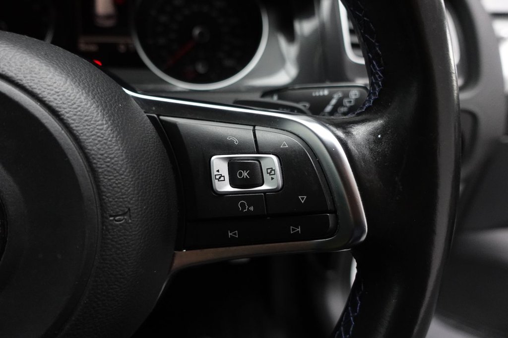 2016 Volkswagen Golf — image 20