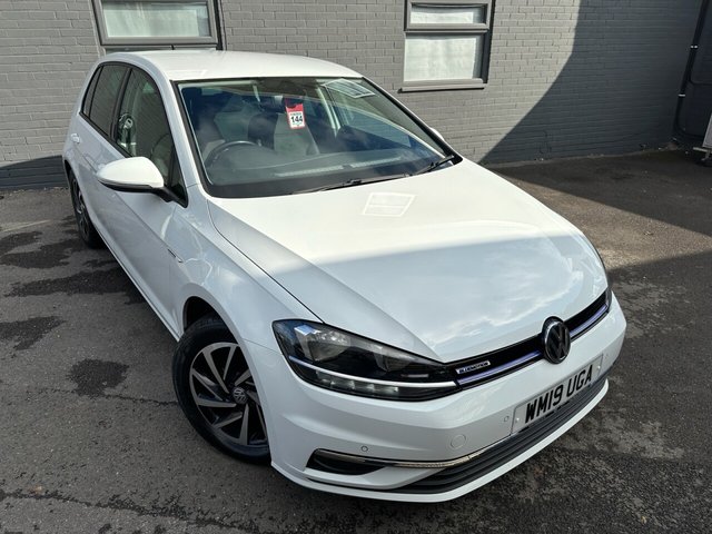 2019 Volkswagen Golf