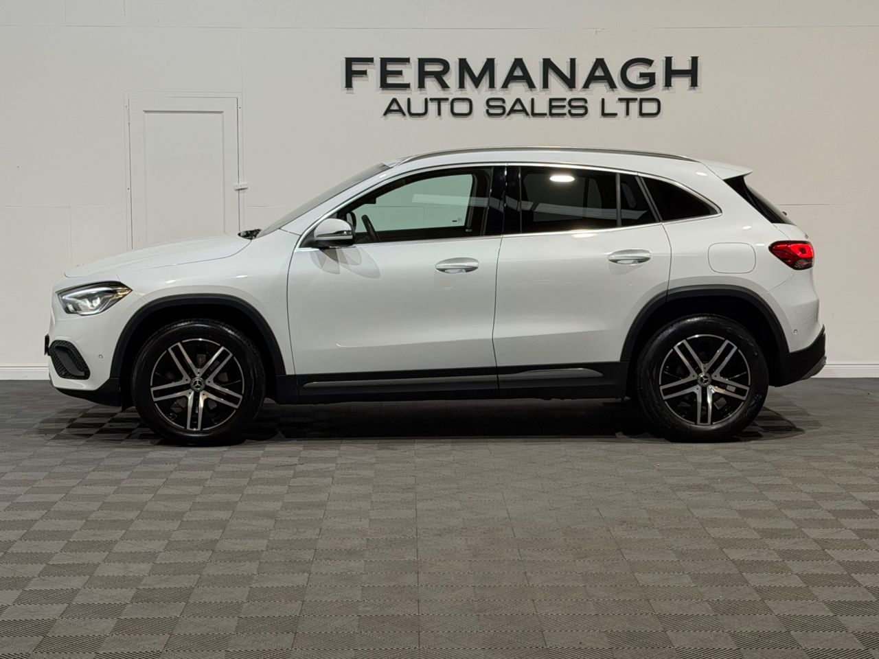 2022 MERCEDES GLA 2.0 GLA200d Sport (Executive) SUV 5dr Diesel 8G-DCT Euro 6 (s/s) (150 ps) - vehicle photo 5 for sale on PureCar