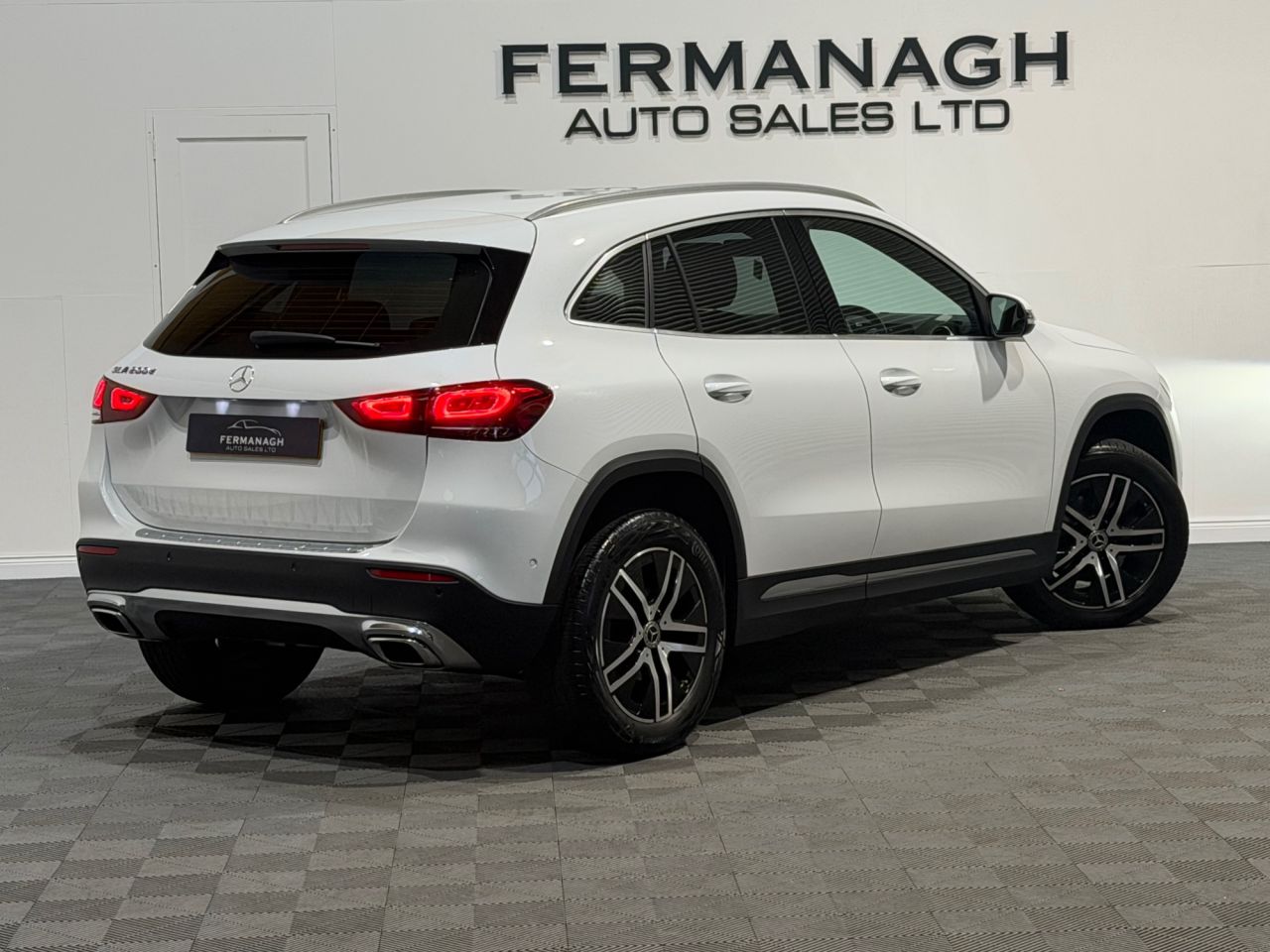 2022 MERCEDES GLA 2.0 GLA200d Sport (Executive) SUV 5dr Diesel 8G-DCT Euro 6 (s/s) (150 ps) - vehicle photo 6 for sale on PureCar