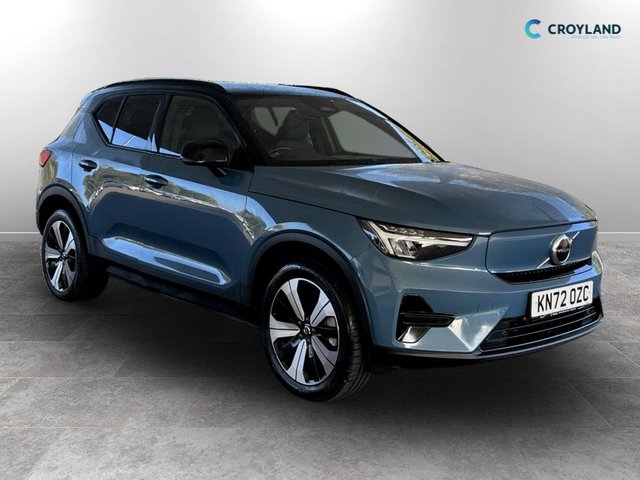 2022 Volvo XC40