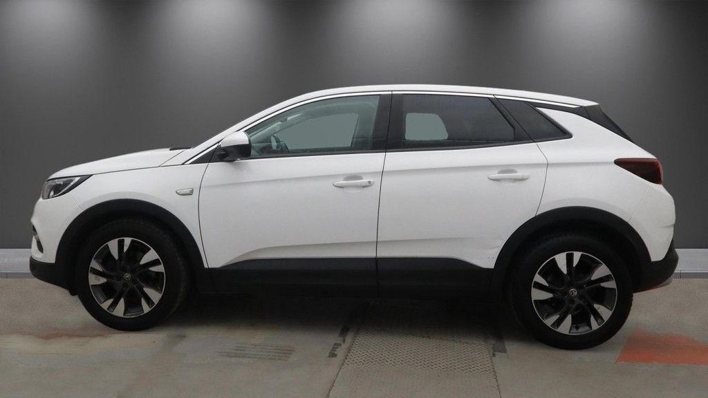2020 Vauxhall Grandland X — image 5