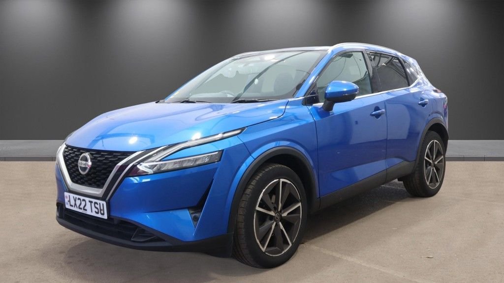 2022 Nissan Qashqai — image 2