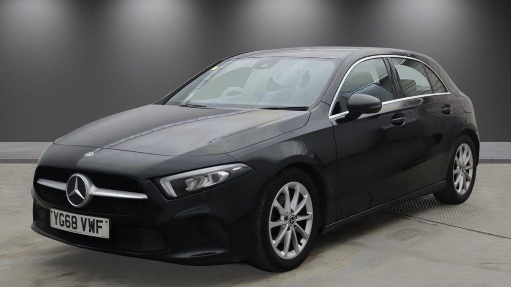 2018 Mercedes-Benz A-Class — image 2