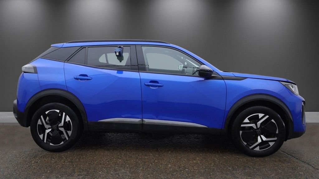 2024 Peugeot 2008 — image 5