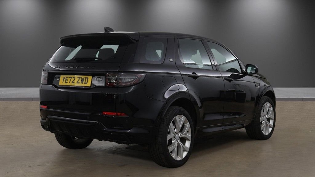 2022 Land Rover Discovery Sport — image 4