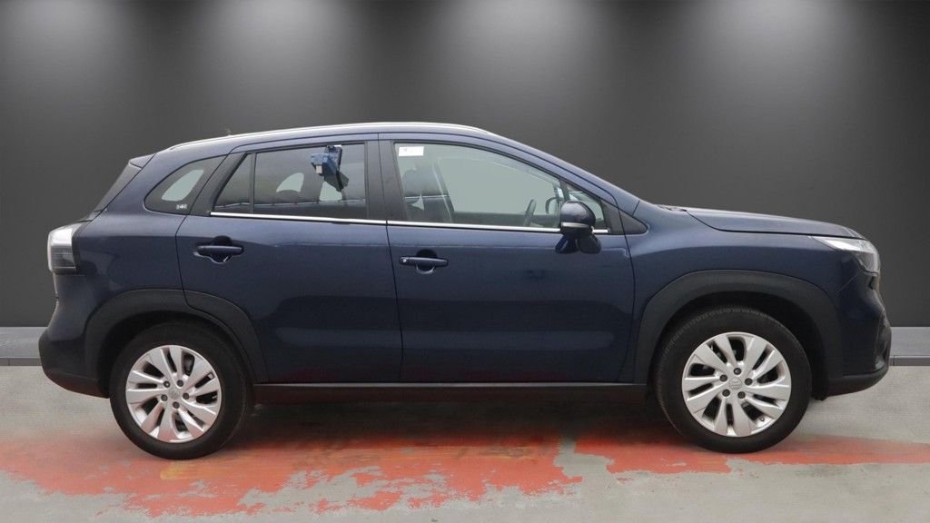 2022 Suzuki S-Cross — image 4