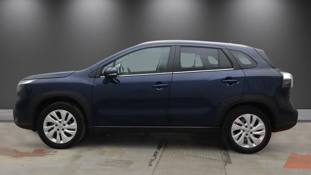 2022 Suzuki S-Cross — image 5