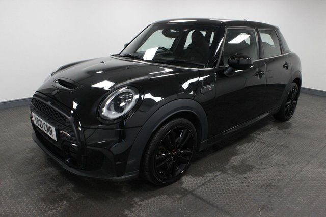 2021 MINI Hatch