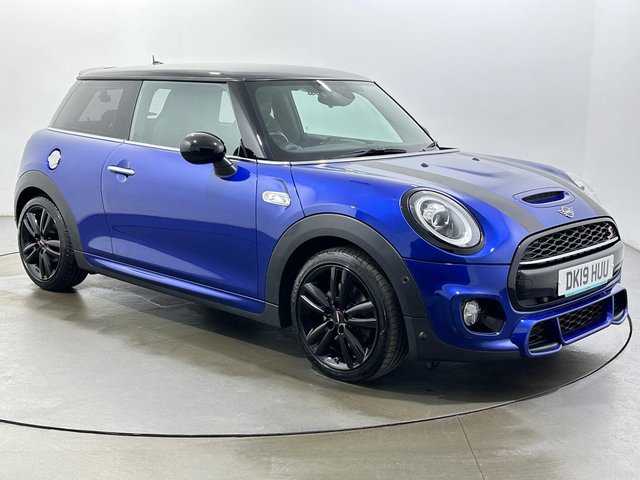 2019 MINI Hatch