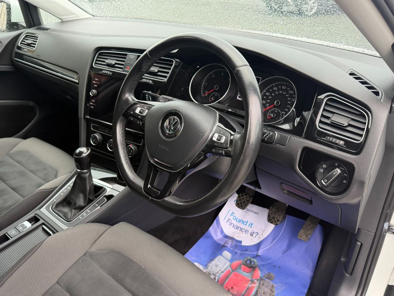 2017 VOLKSWAGEN GOLF 1.6 TDI GT Hatchback 5dr Diesel Manual Euro 6 (s/s) (115 ps) - vehicle photo 9 for sale on PureCar