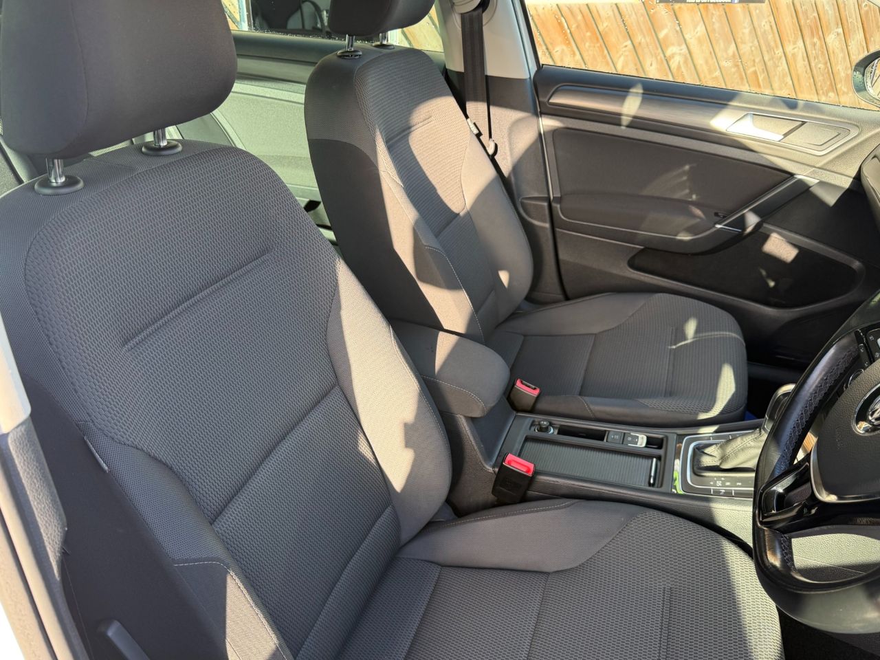 2019 VOLKSWAGEN GOLF 1.6 TDI Match Hatchback 5dr Diesel DSG Euro 6 (s/s) (115 ps) - vehicle photo 8 for sale on PureCar