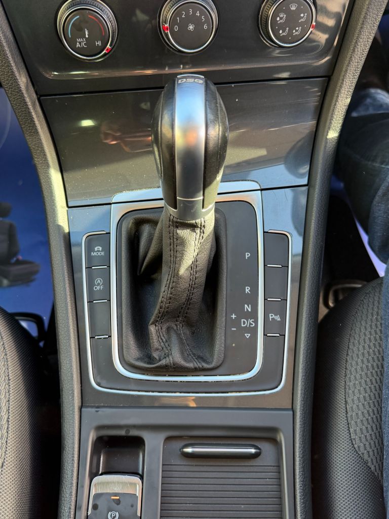 2019 VOLKSWAGEN GOLF 1.6 TDI Match Hatchback 5dr Diesel DSG Euro 6 (s/s) (115 ps) - vehicle photo 11 for sale on PureCar