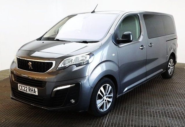 2022 Peugeot Traveller