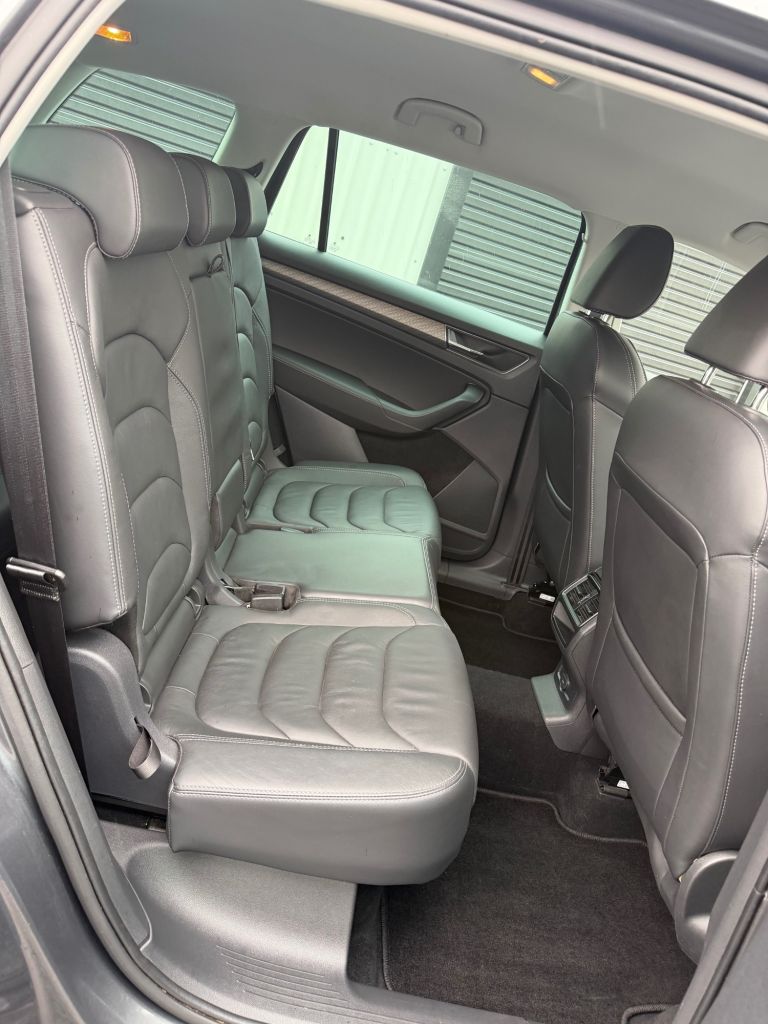 2023 SKODA KODIAQ 2.0 TDI SE L Executive SUV 5dr Diesel DSG 4WD Euro 6 (s/s) (7 Seat) (150 ps - vehicle photo 9 for sale on PureCar