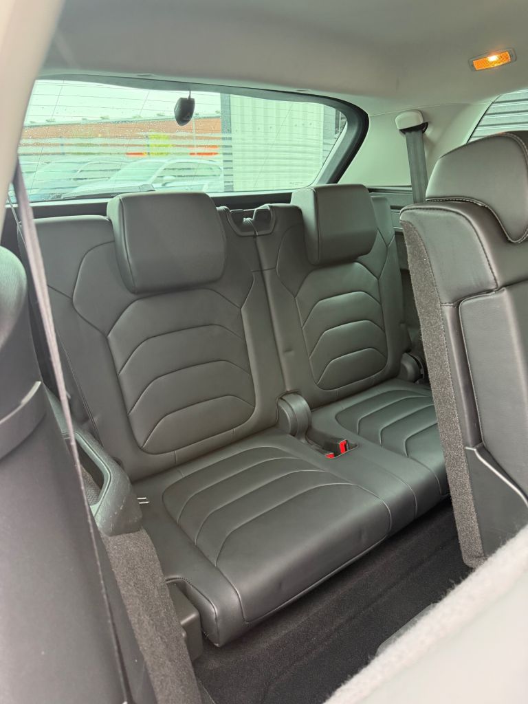 2023 SKODA KODIAQ 2.0 TDI SE L Executive SUV 5dr Diesel DSG 4WD Euro 6 (s/s) (7 Seat) (150 ps - vehicle photo 10 for sale on PureCar