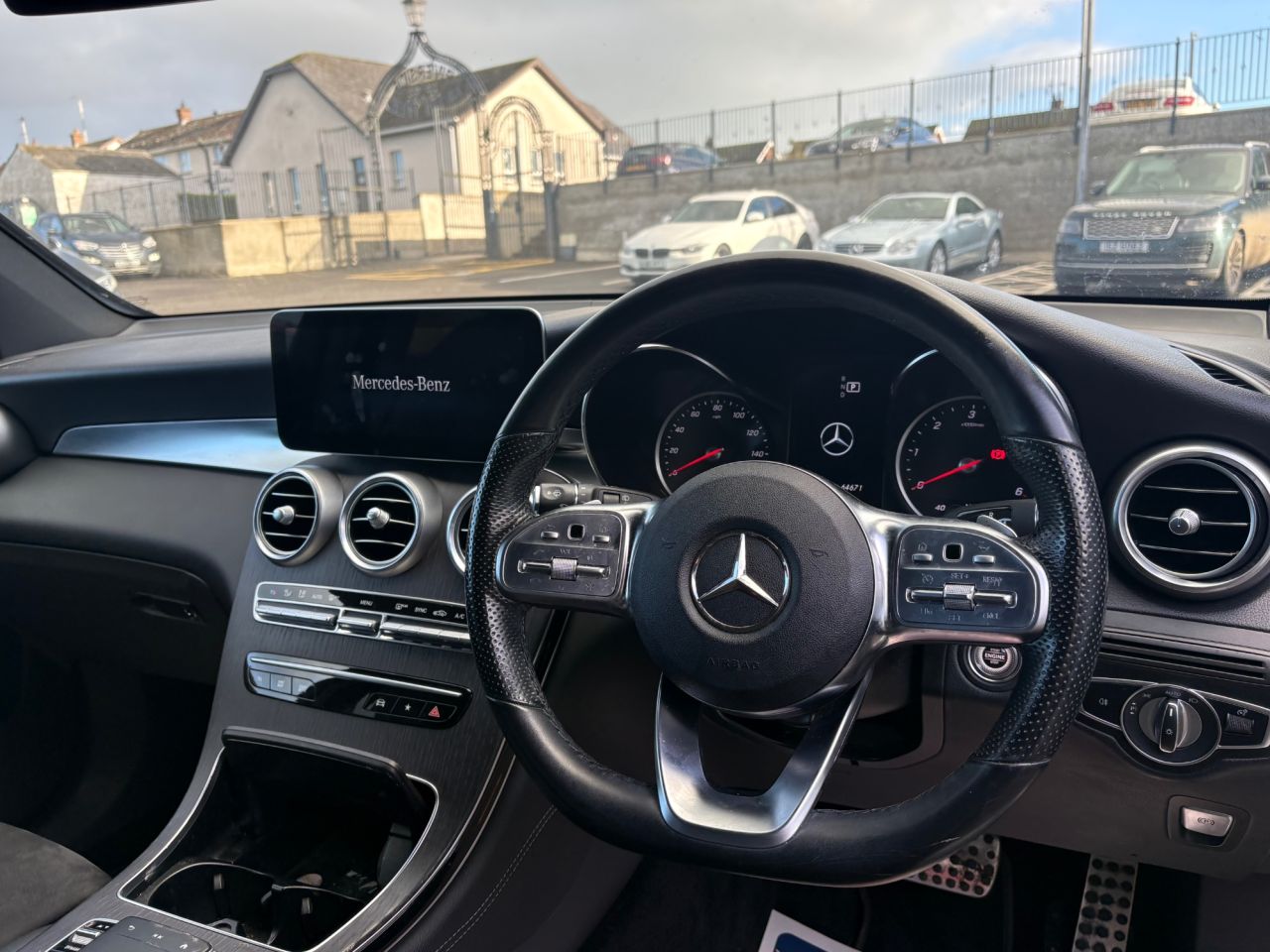 2021 MERCEDES GLC 2.0 GLC220d AMG Line SUV 5dr Diesel G-Tronic+ 4MATIC Euro 6 (s/s) (194 ps) - vehicle photo 8 for sale on PureCar