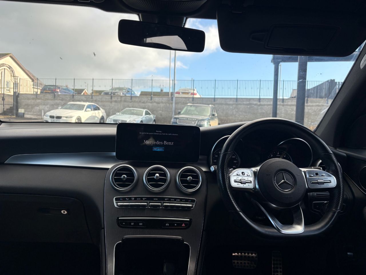 2021 MERCEDES GLC 2.0 GLC220d AMG Line SUV 5dr Diesel G-Tronic+ 4MATIC Euro 6 (s/s) (194 ps) - vehicle photo 9 for sale on PureCar