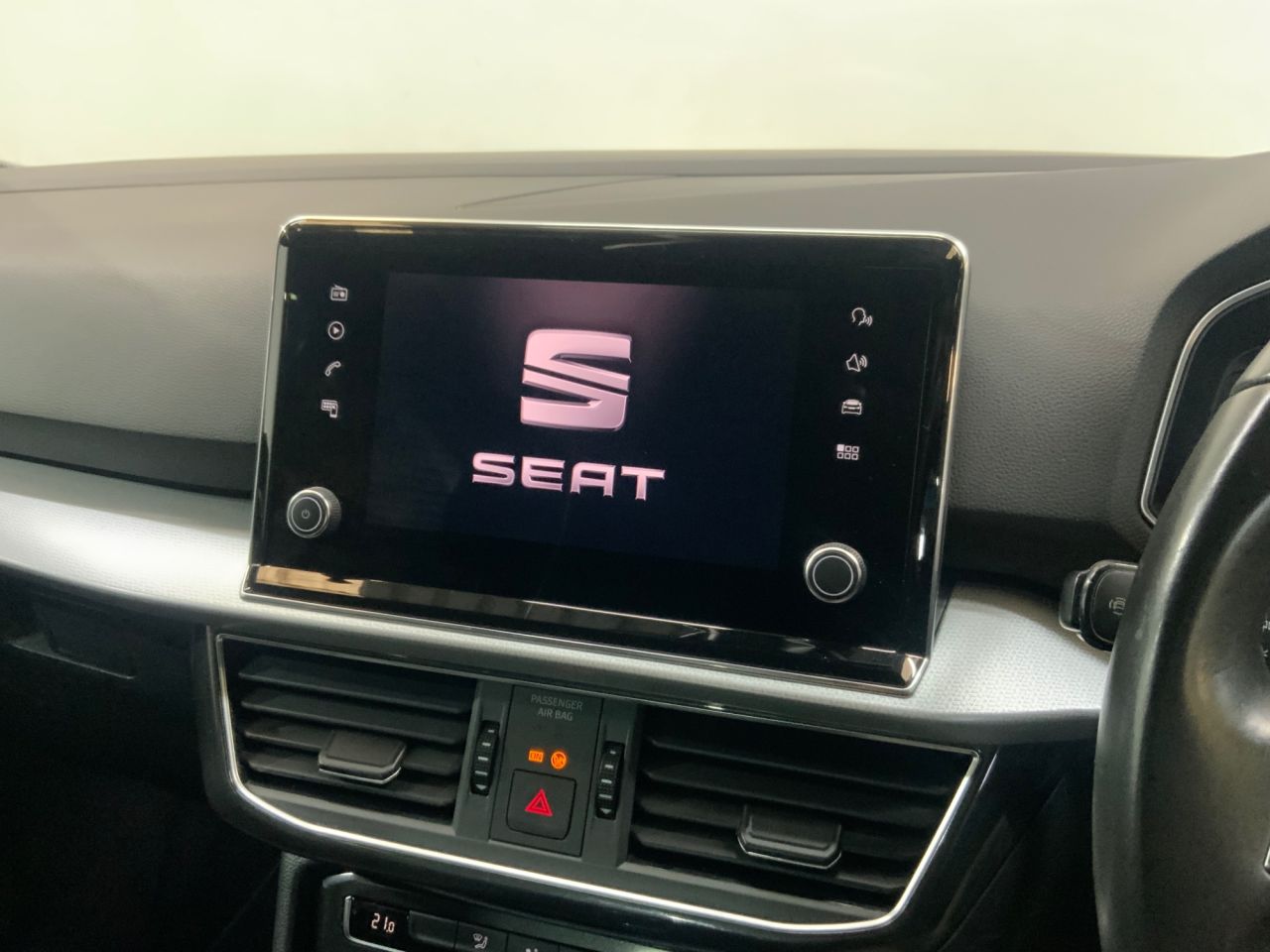 2019 SEAT TARRACO 1.5 TSI EVO SE First Edition SUV 5dr Petrol Manual Euro 6 (s/s) (150 ps) - vehicle photo 19 for sale on PureCar