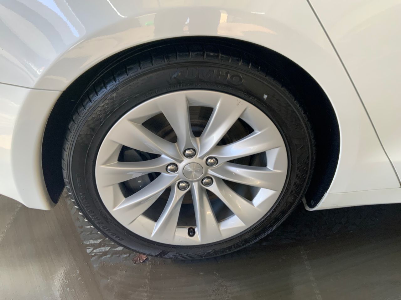 2019 TESLA MODEL S (Dual Motor) Long Range Hatchback 5dr Electric Auto 4WD (417 bhp) - vehicle photo 15 for sale on PureCar