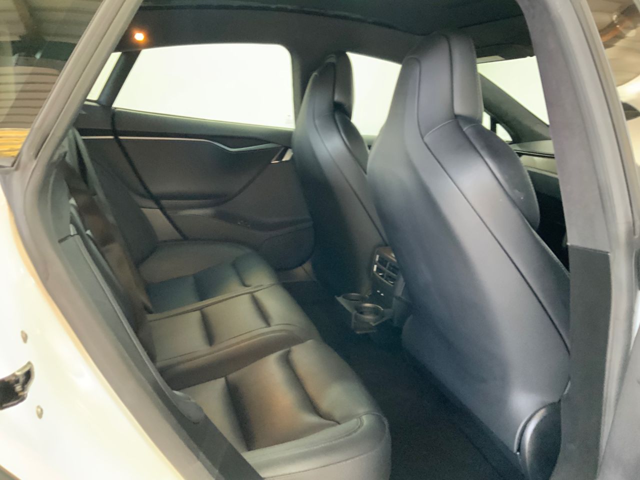 2019 TESLA MODEL S (Dual Motor) Long Range Hatchback 5dr Electric Auto 4WD (417 bhp) - vehicle photo 21 for sale on PureCar