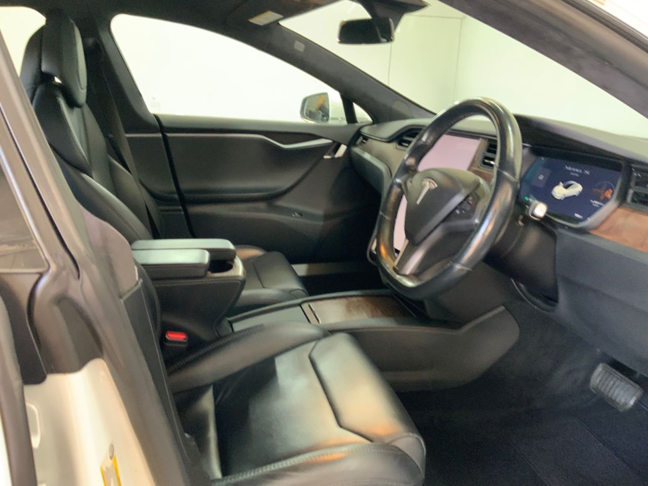2019 TESLA MODEL S (Dual Motor) Long Range Hatchback 5dr Electric Auto 4WD (417 bhp) - vehicle photo 24 for sale on PureCar