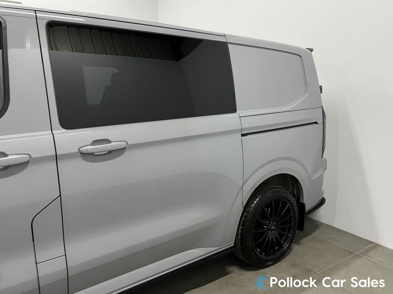 2026 FORD TRANSIT CUSTOM 2.0 320 EcoBlue Limited Crew Van Double Cab 5dr Diesel Auto L2 H1 Euro 6 (s - vehicle photo 15 for sale on PureCar